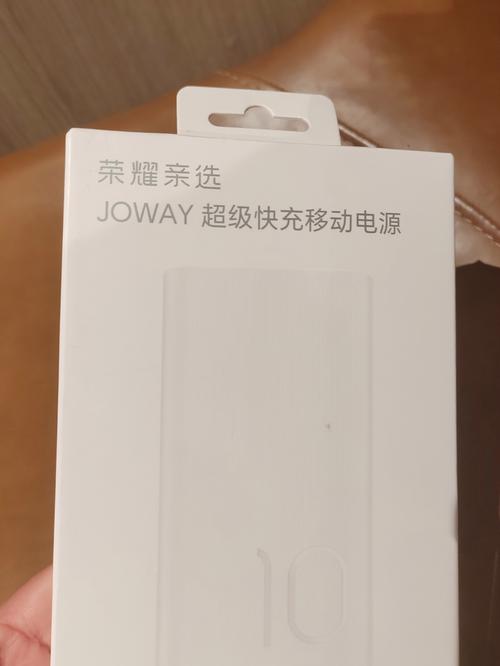 10000毫安的充电宝能充手机几次