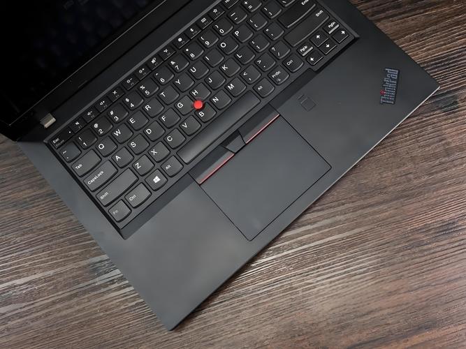 thinkpad笔记本电脑系列