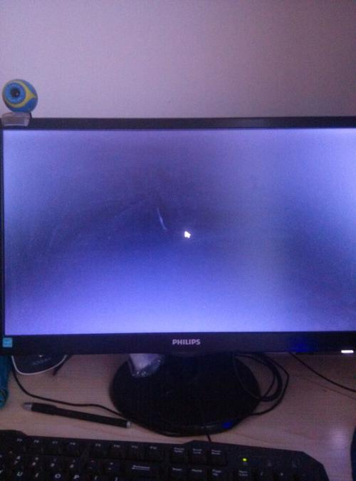 win7电脑开机黑屏只有鼠标