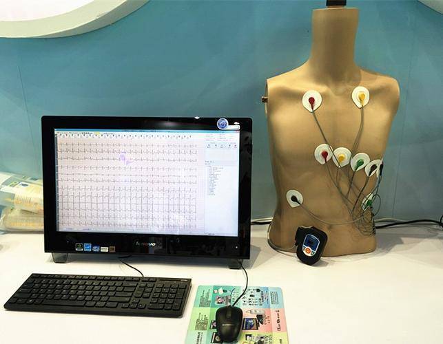 电脑24小时开着需要多少度电