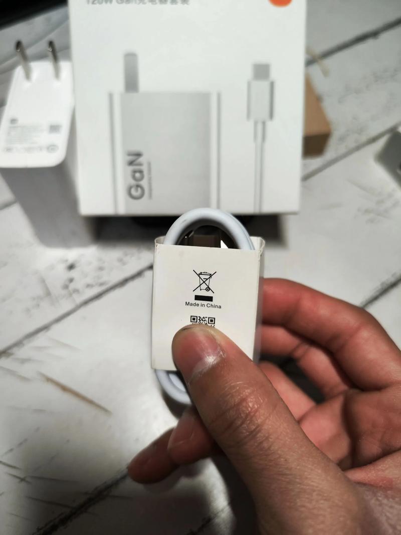 小米充电器可以充苹果手机吗