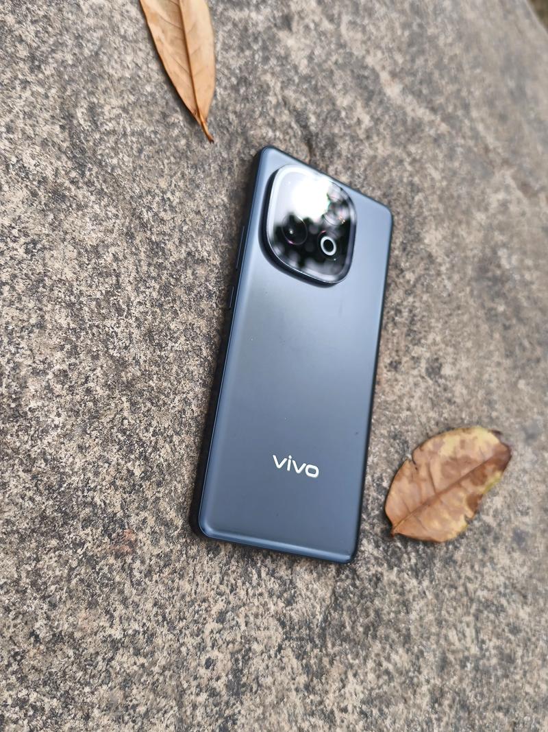 2000以内性价比高的手机