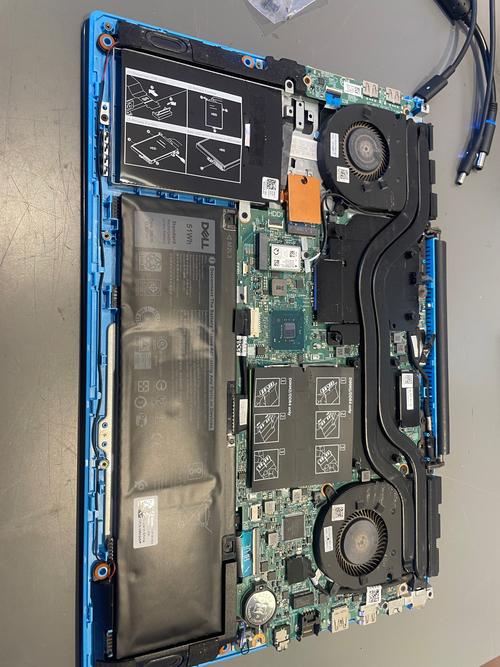 宏基笔记本电脑电池怎么拆开