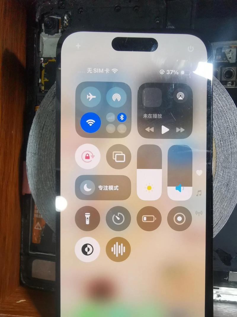 为什么手机显示无sim卡