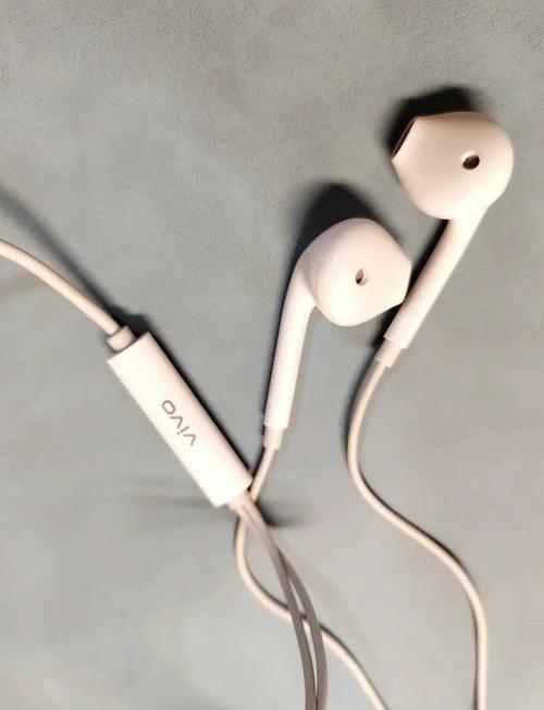 vivo手机耳机怎么用