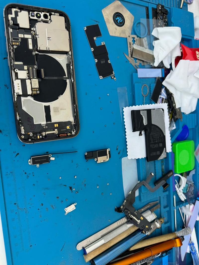 苹果手机换个尾插多少钱