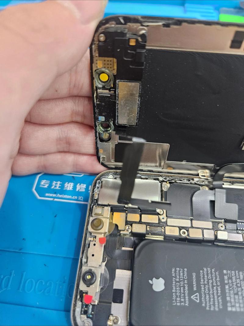 苹果手机听筒进水怎么办