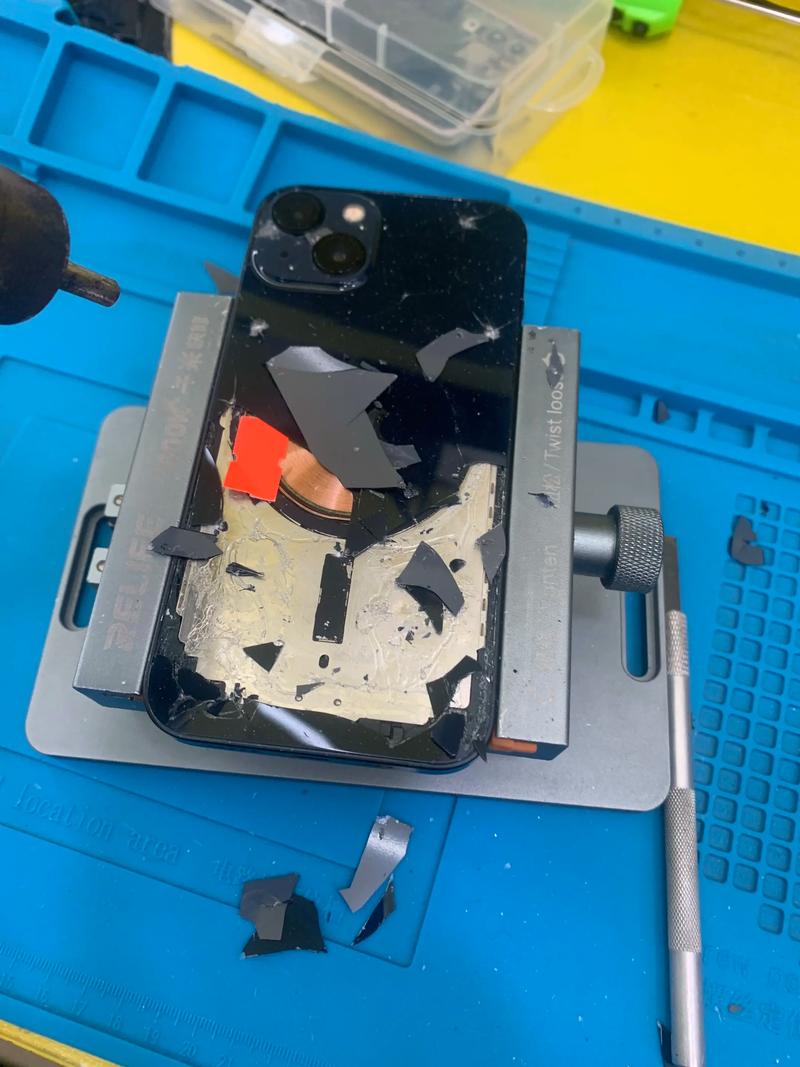 手机屏幕多少钱能换一个