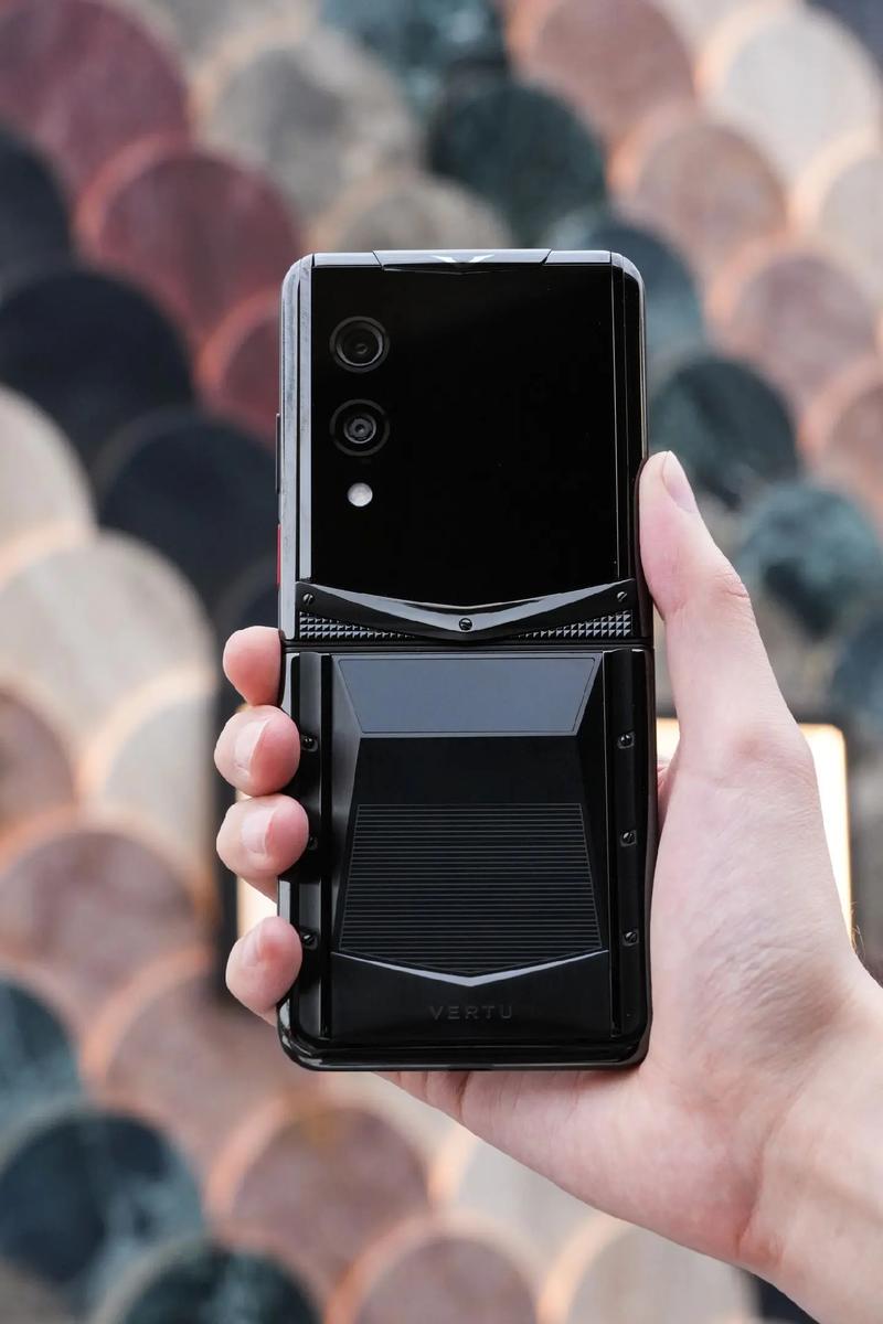 vertu手机怎么开机