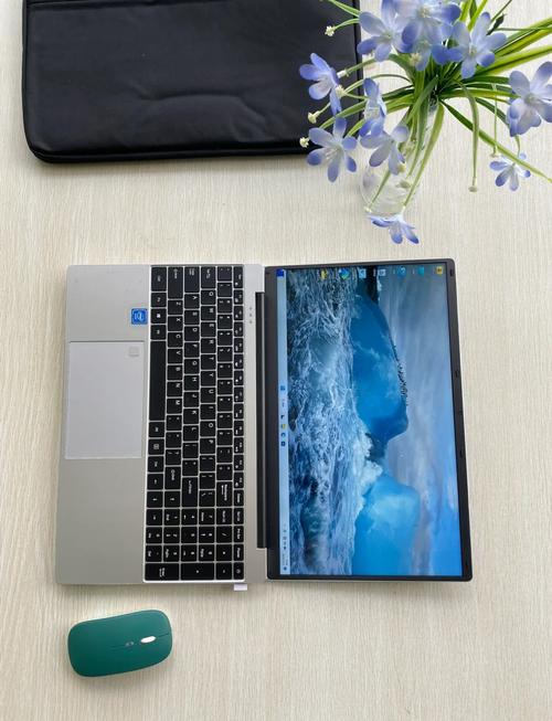 2000元的笔记本电脑