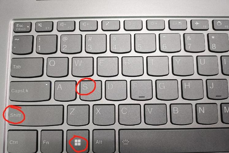 笔记本电脑del键在哪