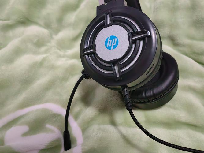 电脑耳机只有一边有声音