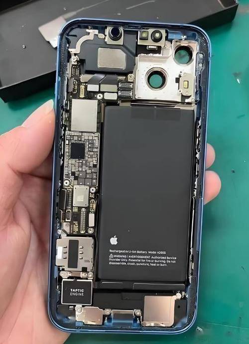 苹果主板坏了修要多少钱