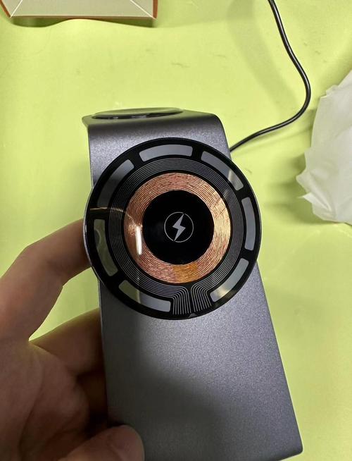 无线手机充电器怎么用