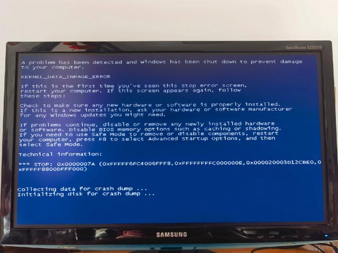 电脑突然蓝屏是怎么回事