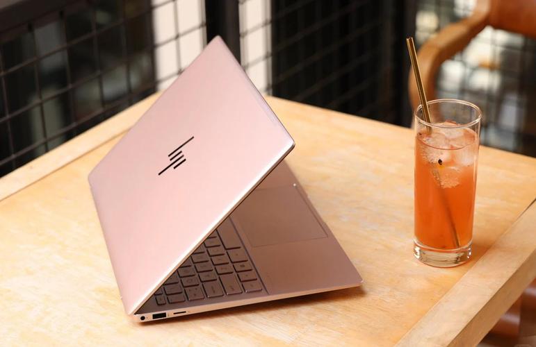 适合做设计的笔记本电脑